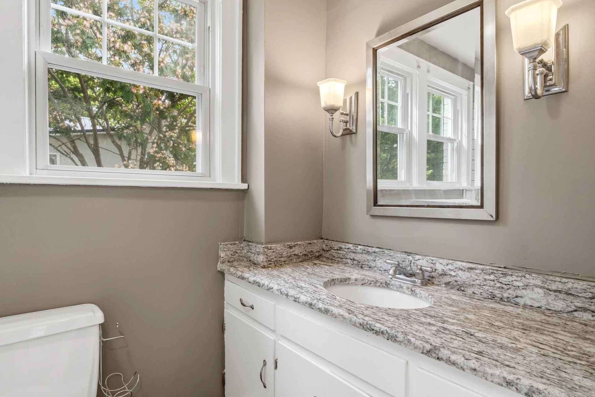 507 4th ST - Photo 35