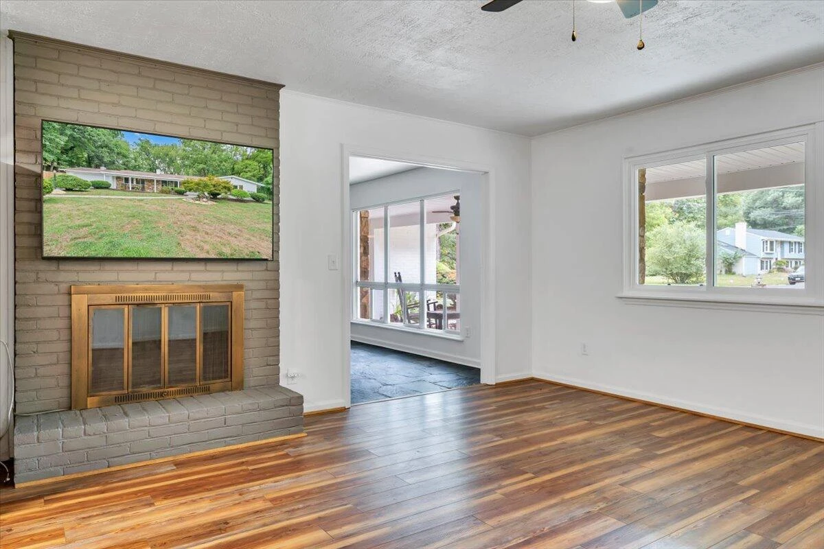 3402 S Park CIR - Photo 16