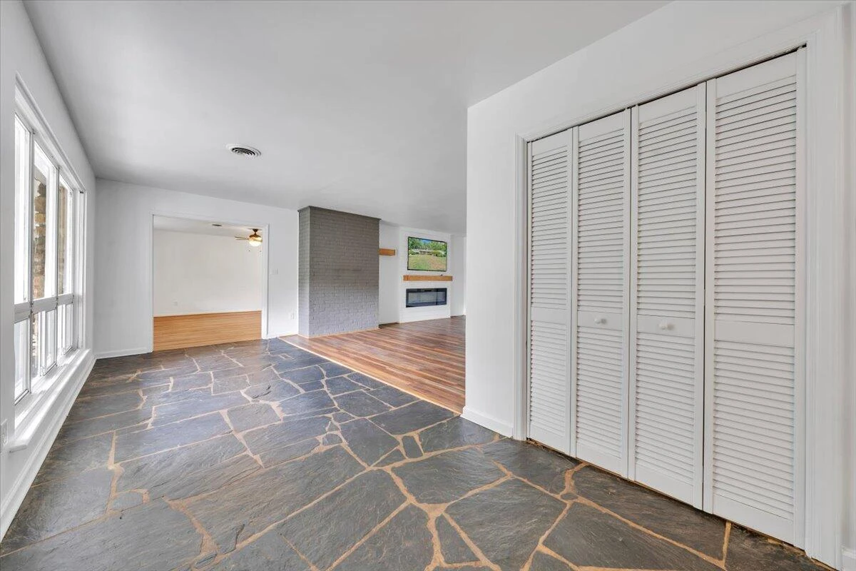 3402 S Park CIR - Photo 21