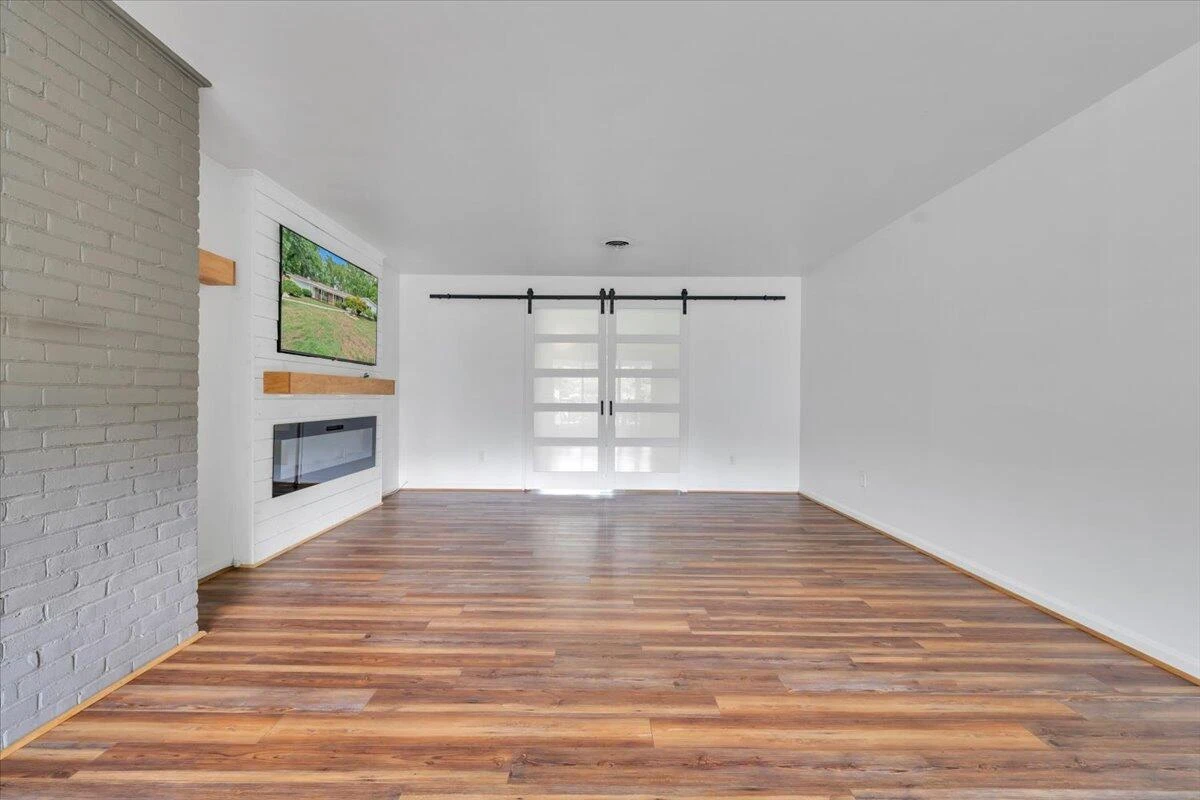 3402 S Park CIR - Photo 26