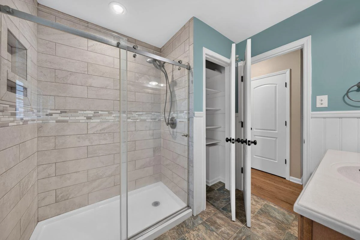 1069 PECKS RD - Photo 28
