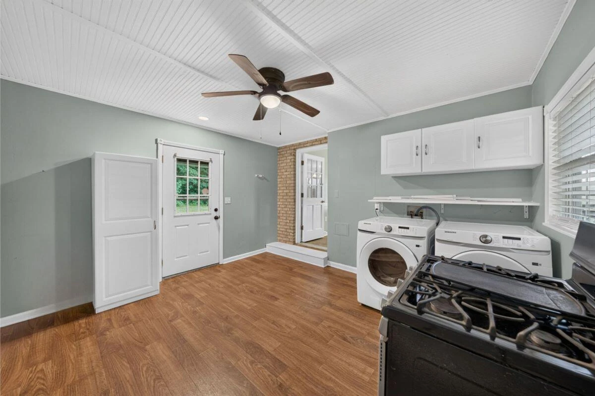 1069 PECKS RD - Photo 30