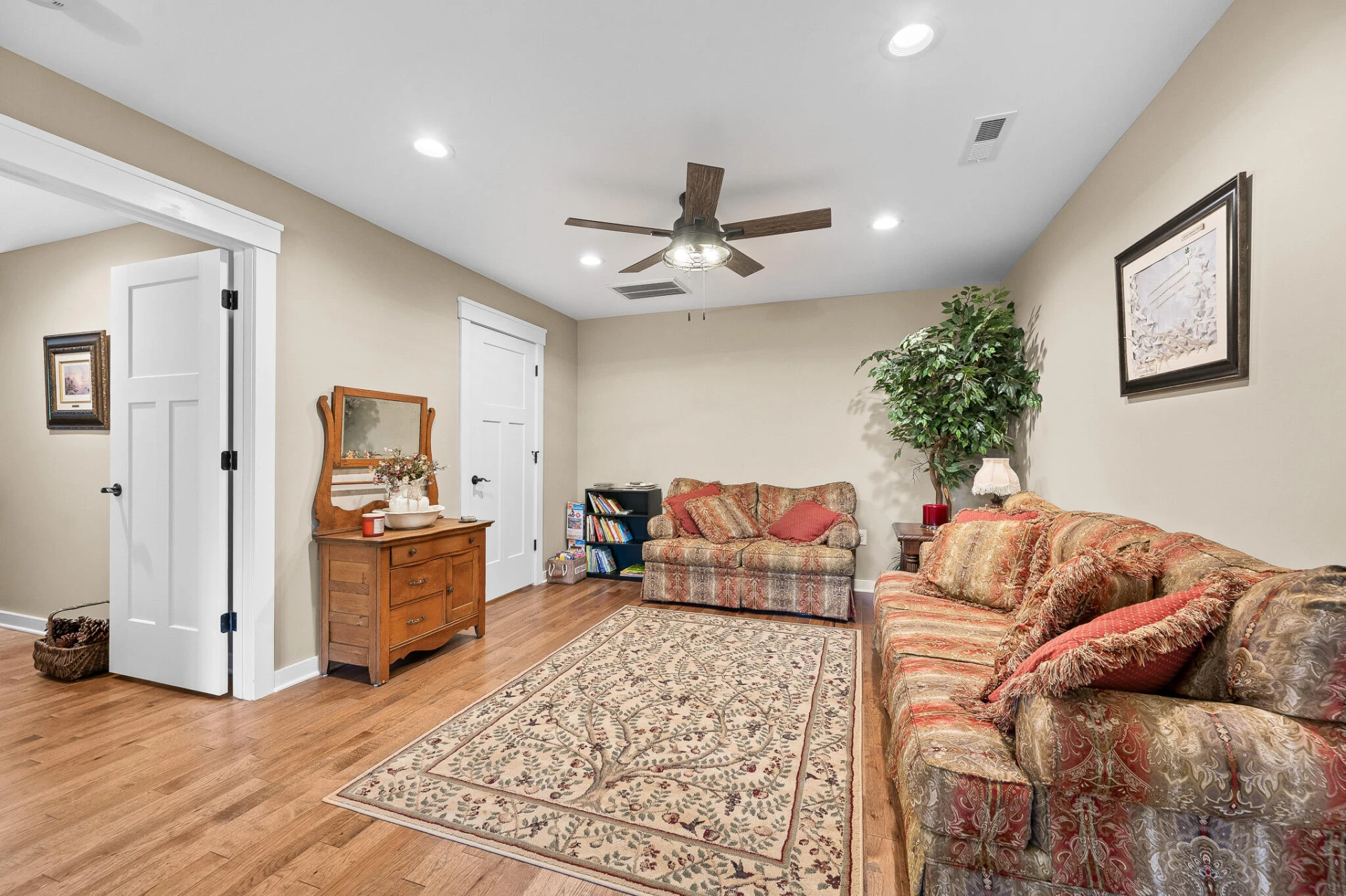 1614 Venturous TRL - Photo 38