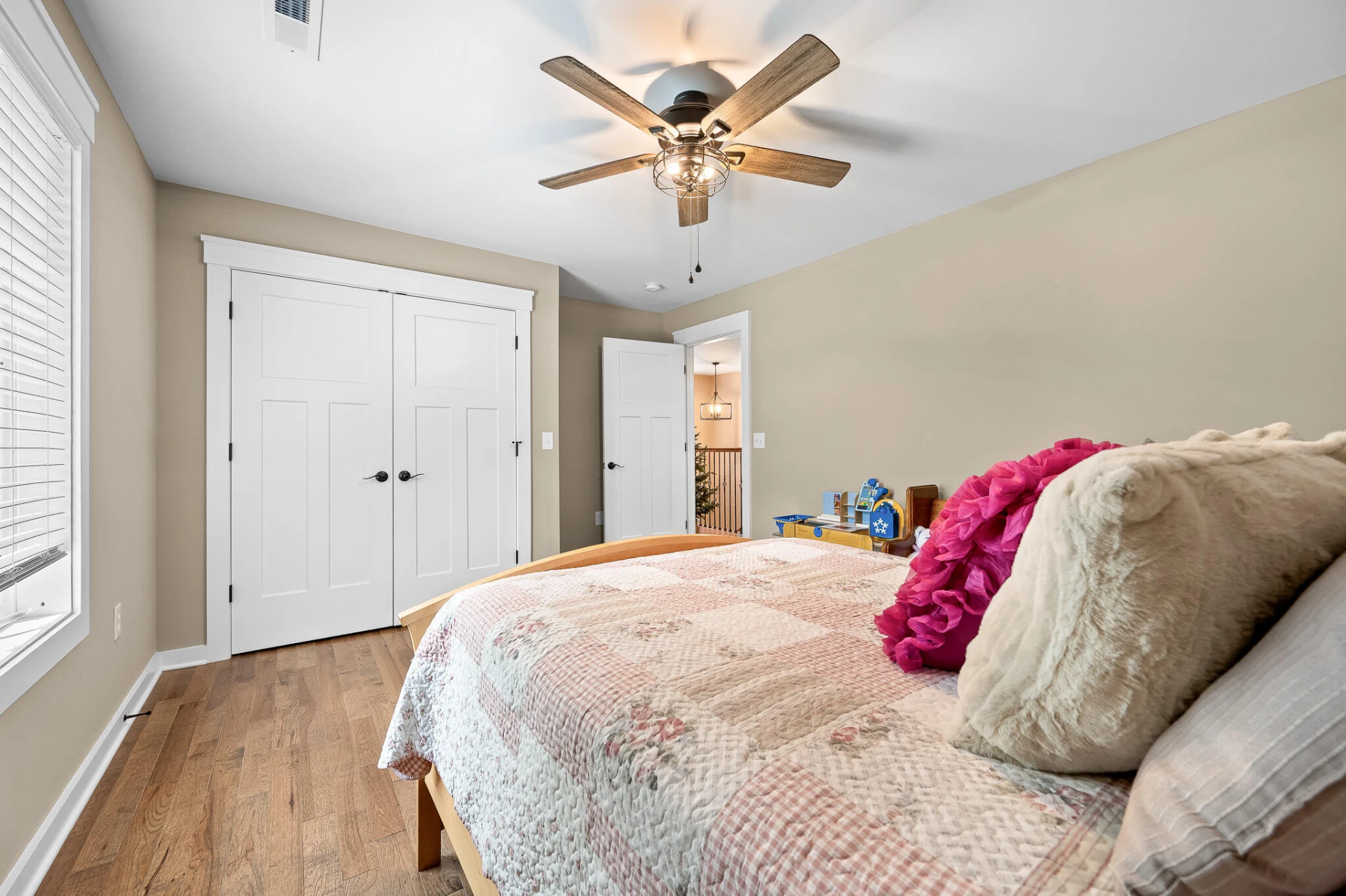 1614 Venturous TRL - Photo 41
