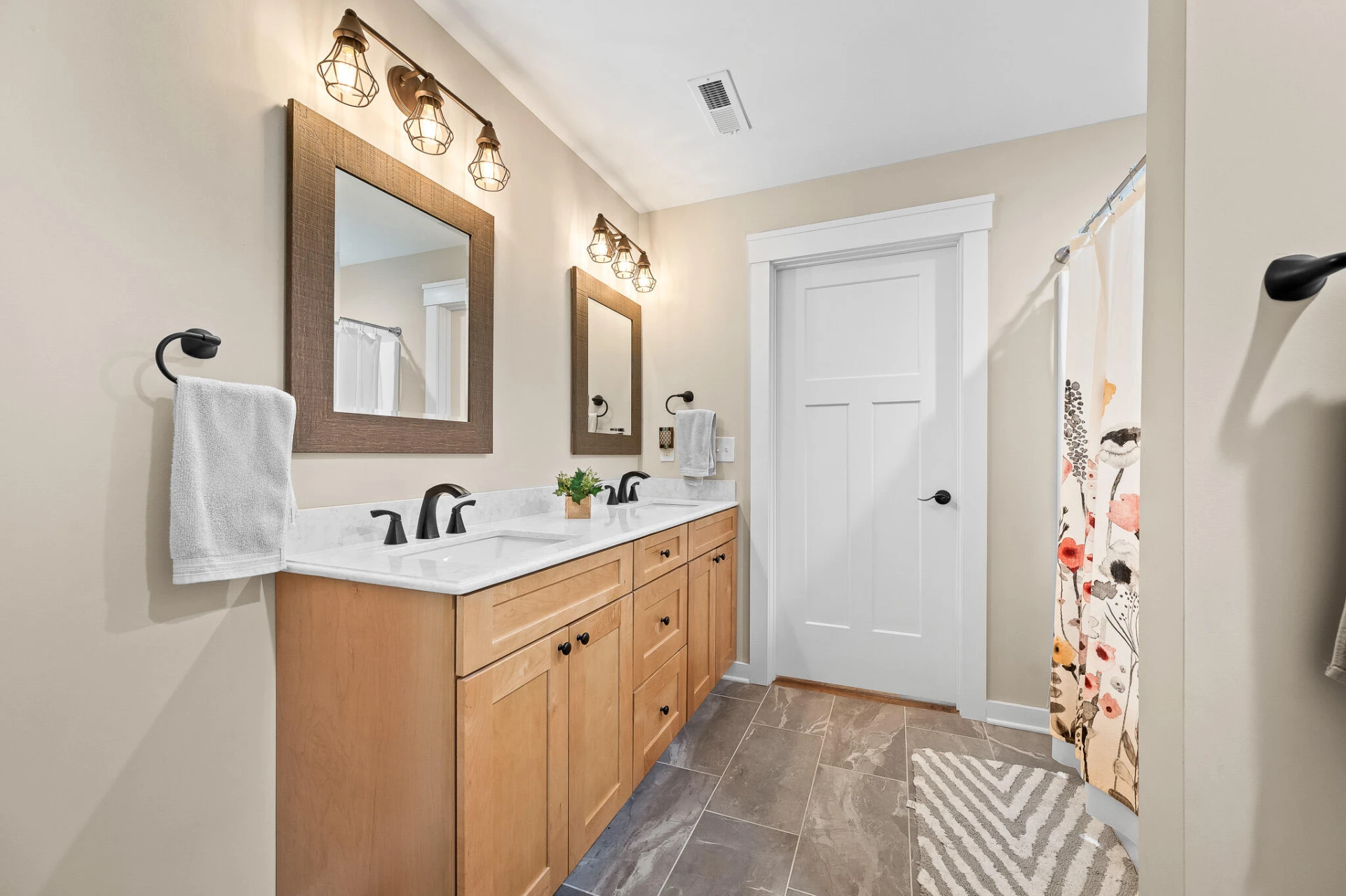 1614 Venturous TRL - Photo 45