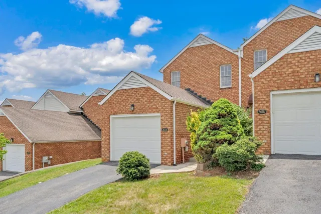 5014 Fairfax PL, Roanoke, VA, 24018
