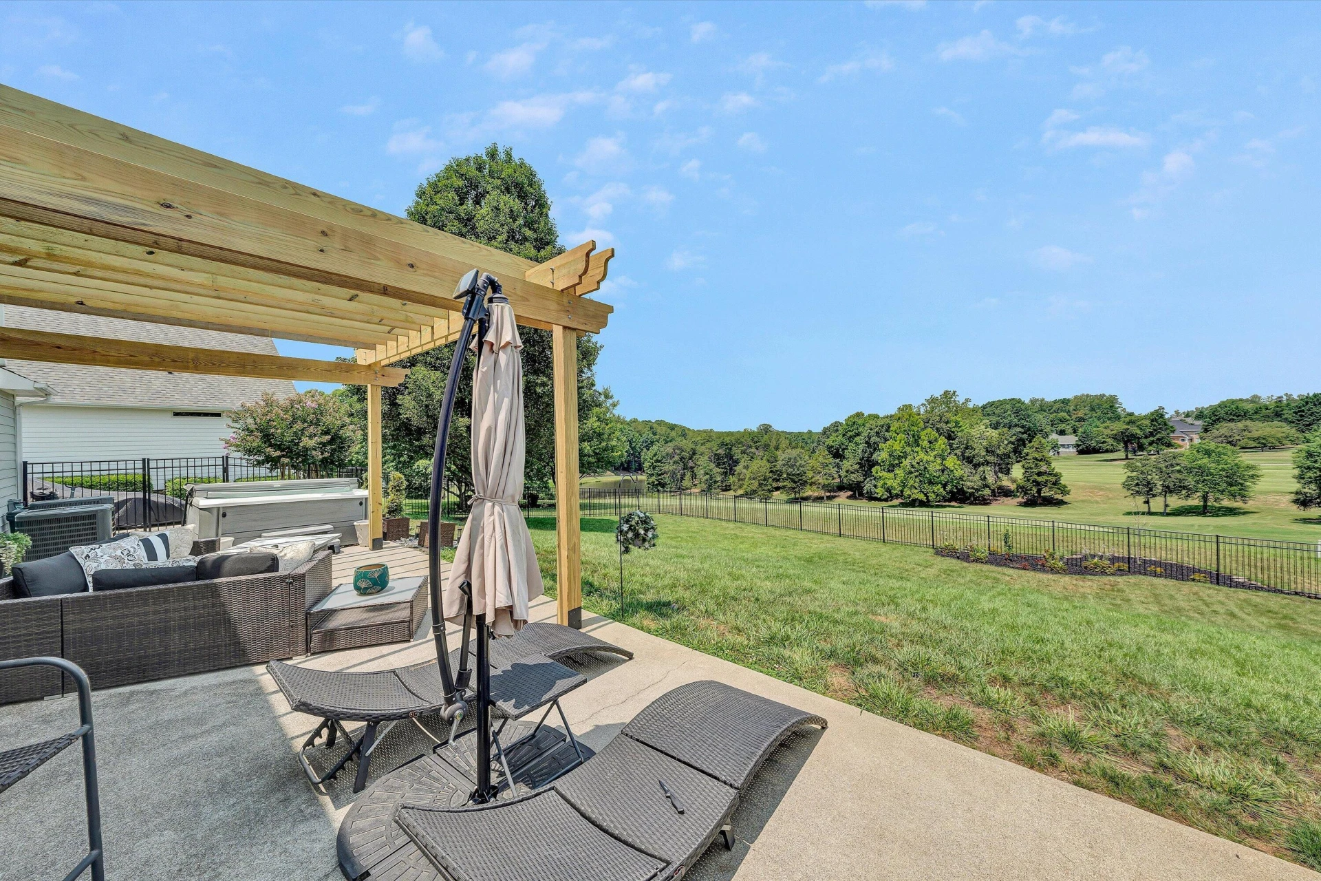 42 Peaks View DR - Photo 39