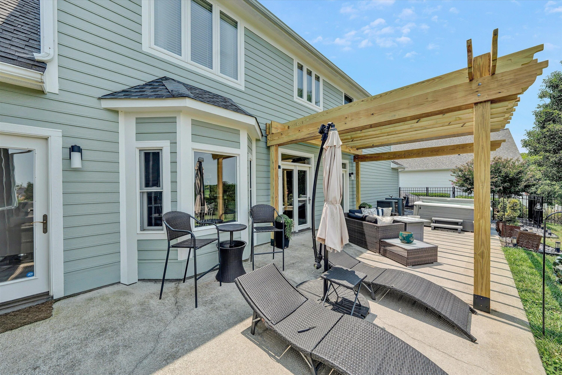 42 Peaks View DR - Photo 40