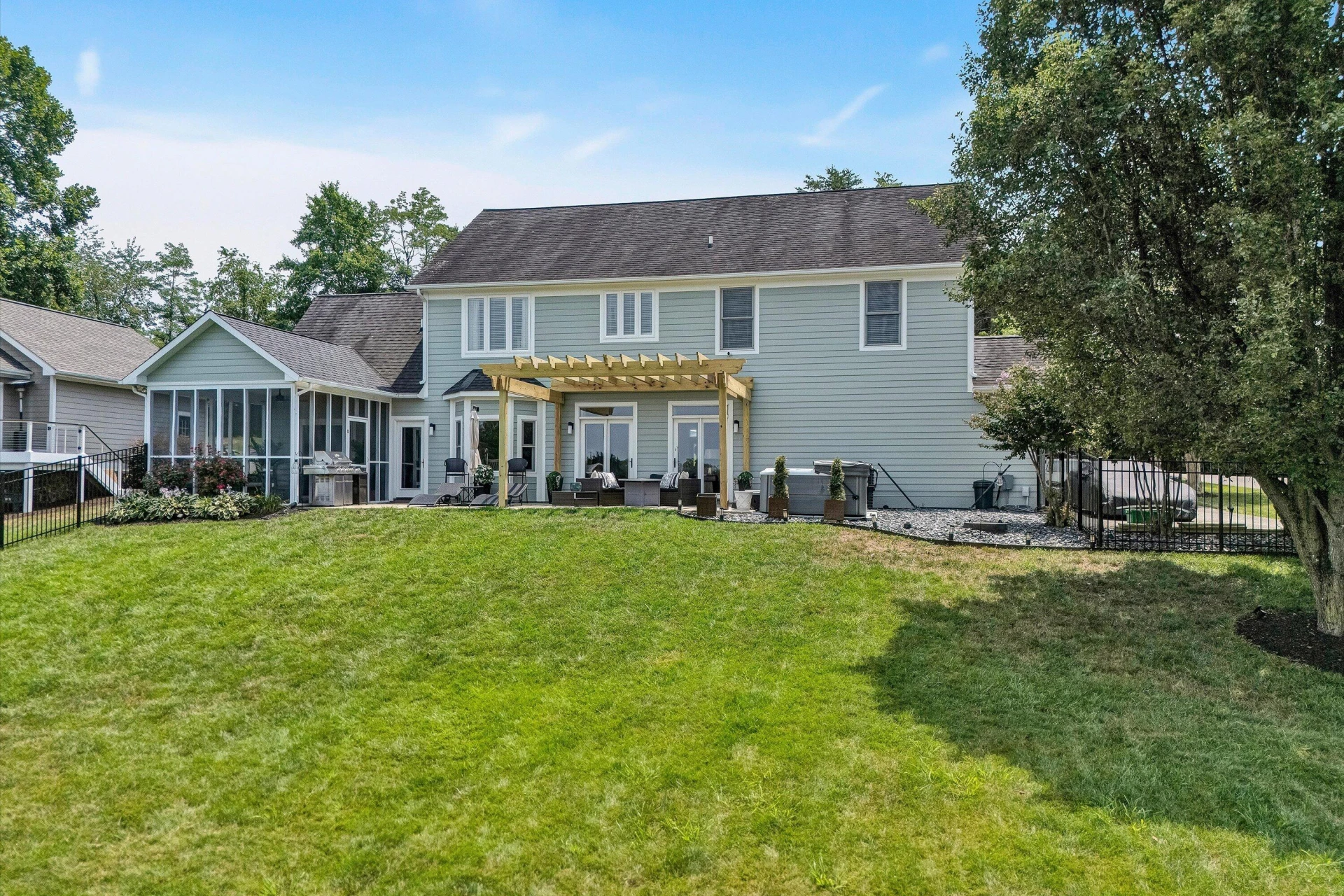 42 Peaks View DR - Photo 44