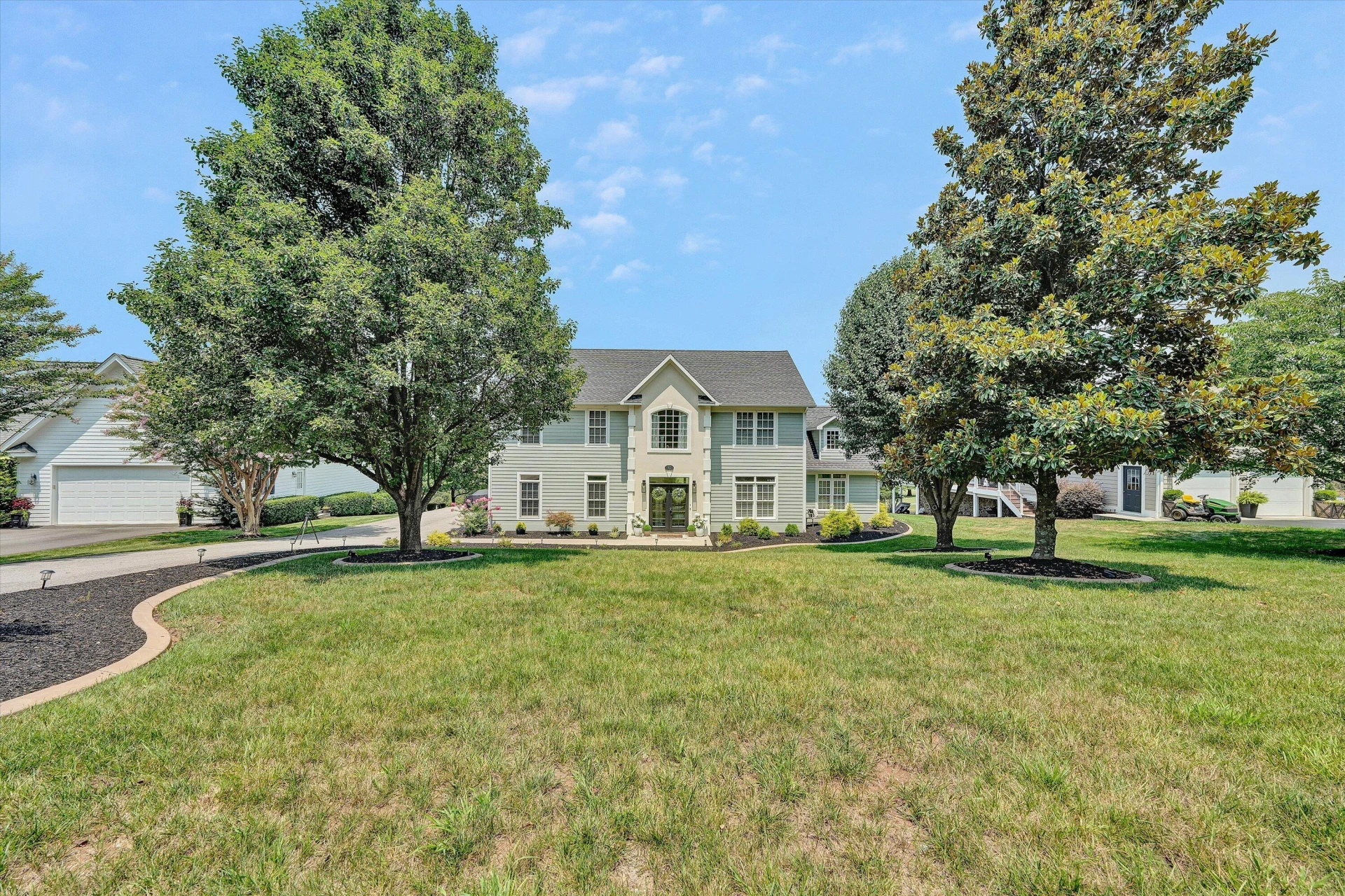 42 Peaks View DR - Photo 45