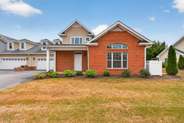65 Professional DR, Hardy, VA, 24101
