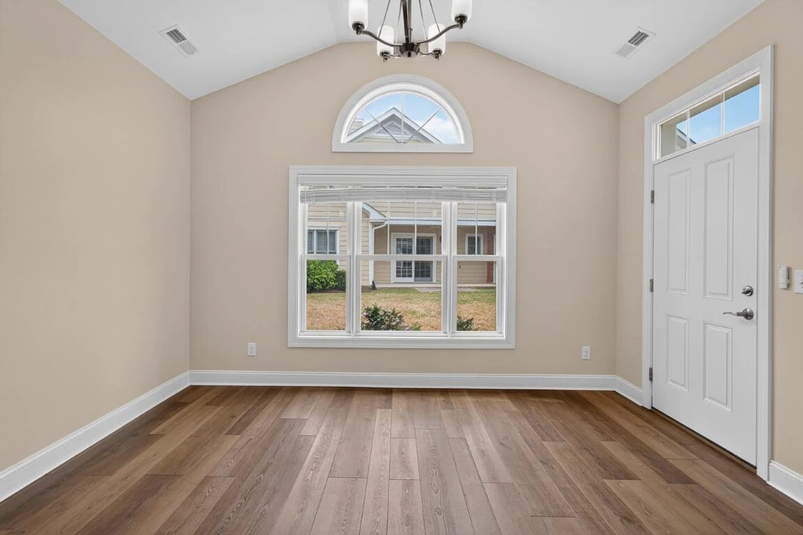65 Professional DR - Photo 24