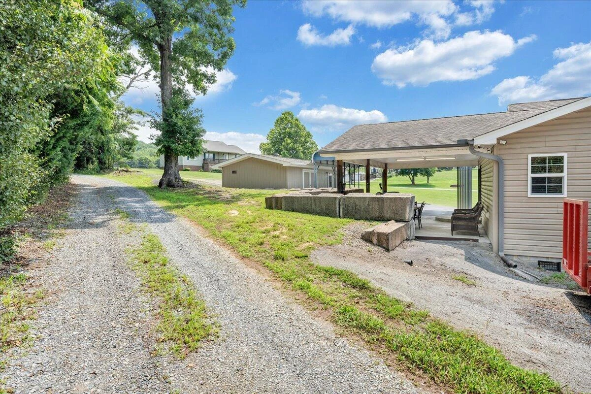 2366 Feather RD - Photo 34