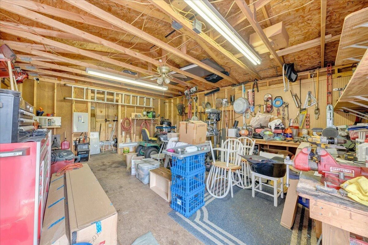 2366 Feather RD - Photo 6