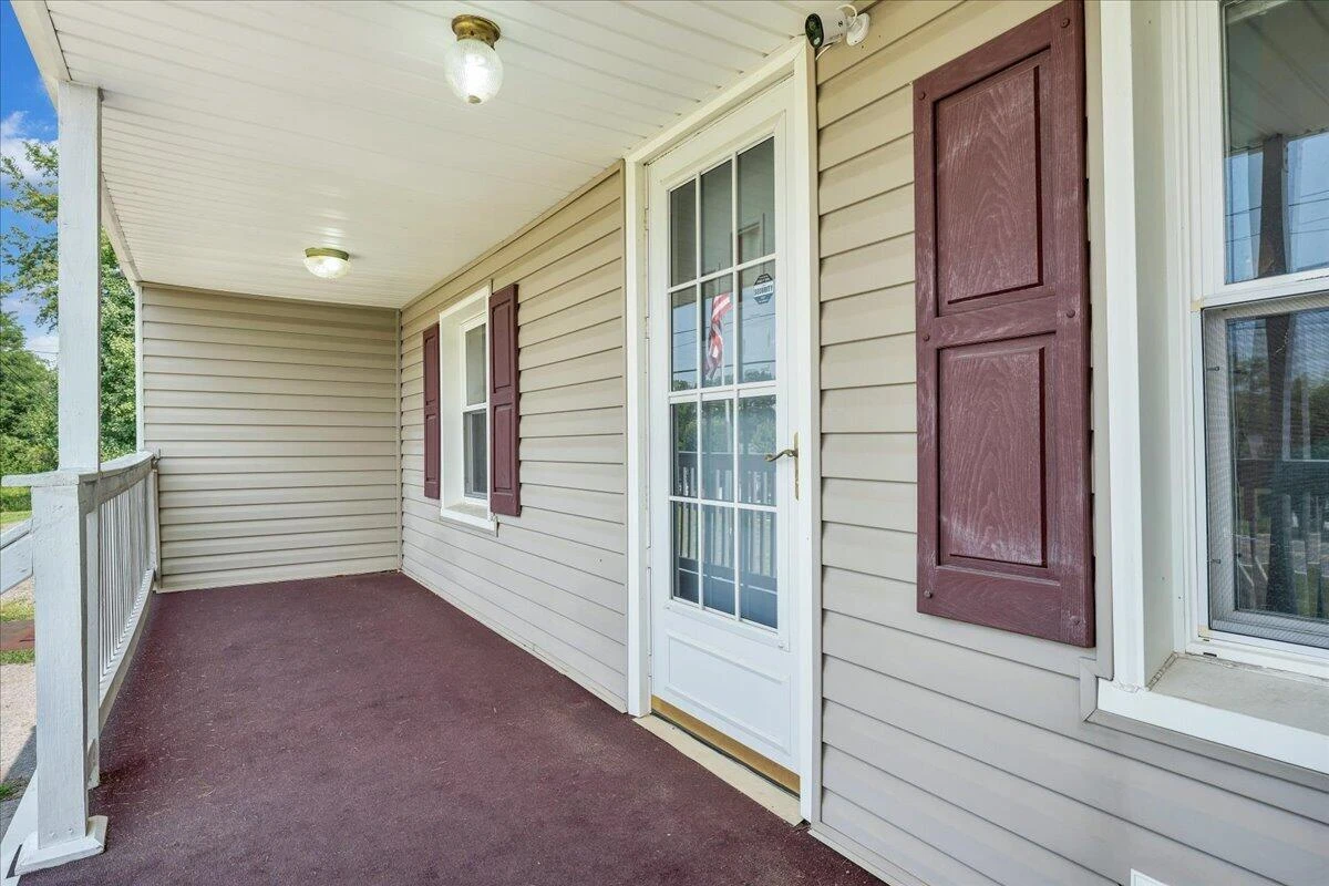 2366 Feather RD - Photo 8