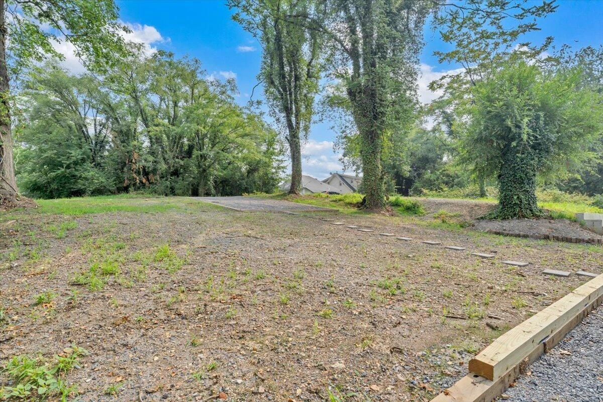 703 Harrison AVE NW - Photo 26