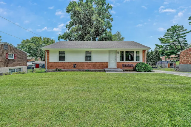 516 Olney RD