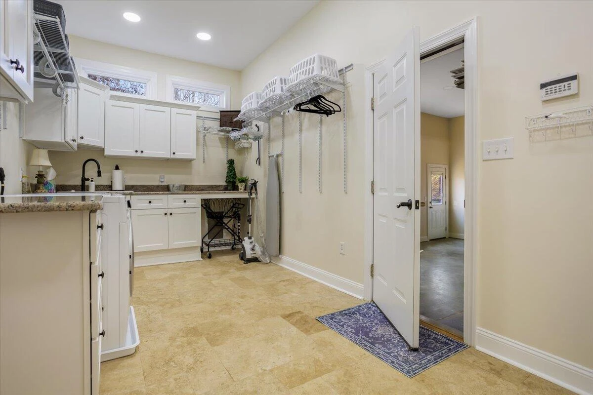 5540 Caron View LN - Photo 23