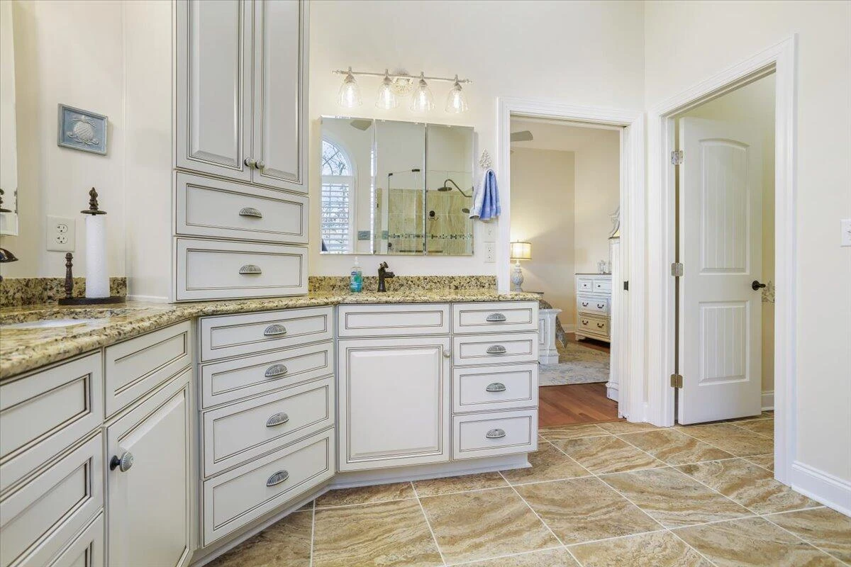 5540 Caron View LN - Photo 31