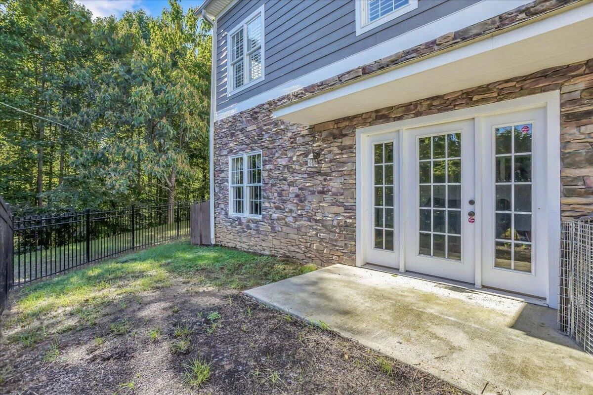 5540 Caron View LN - Photo 58
