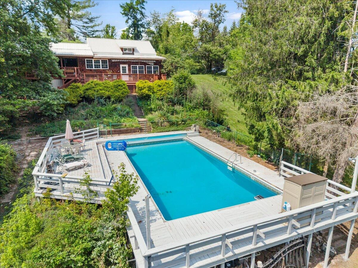 4549 Robinson Tract RD - Photo 19