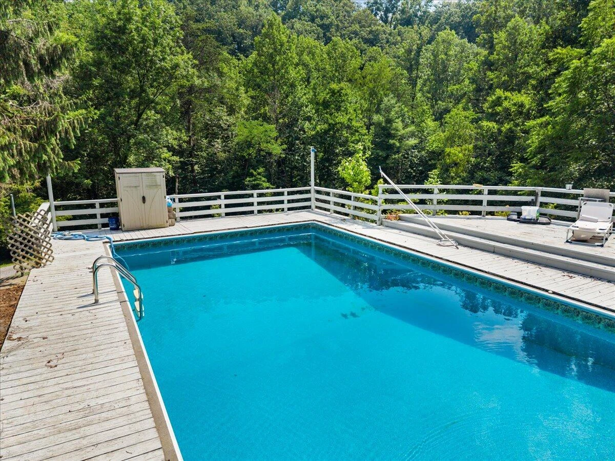 4549 Robinson Tract RD - Photo 24