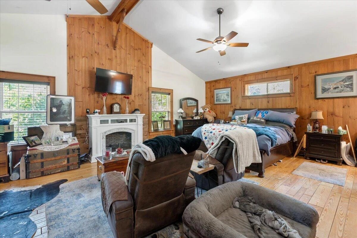 4549 Robinson Tract RD - Photo 44