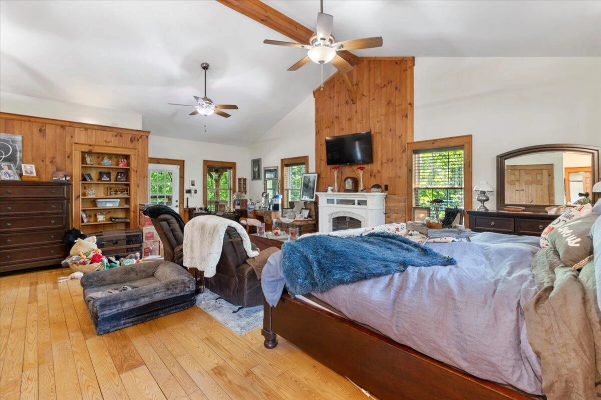 4549 Robinson Tract RD - Photo 47