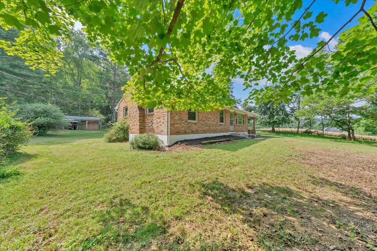 206 Houston Mines RD - Photo 30