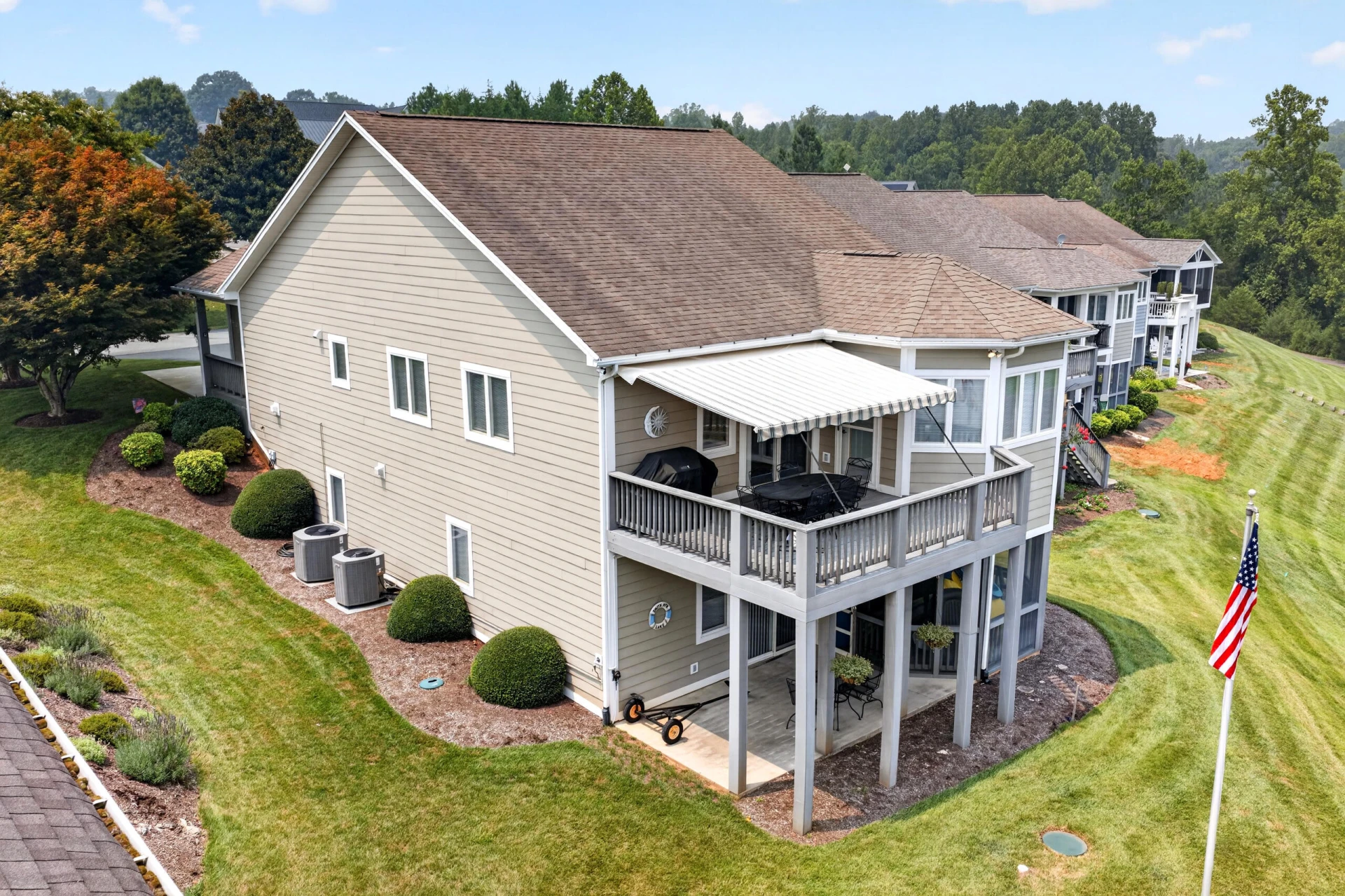 1052 Coves End RD - Photo 47