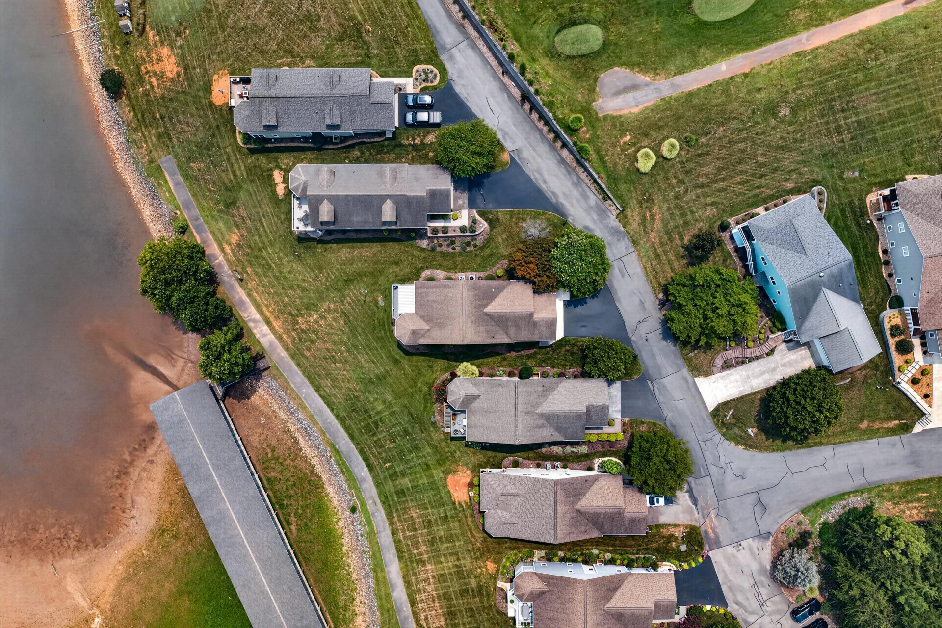 1052 Coves End RD - Photo 58