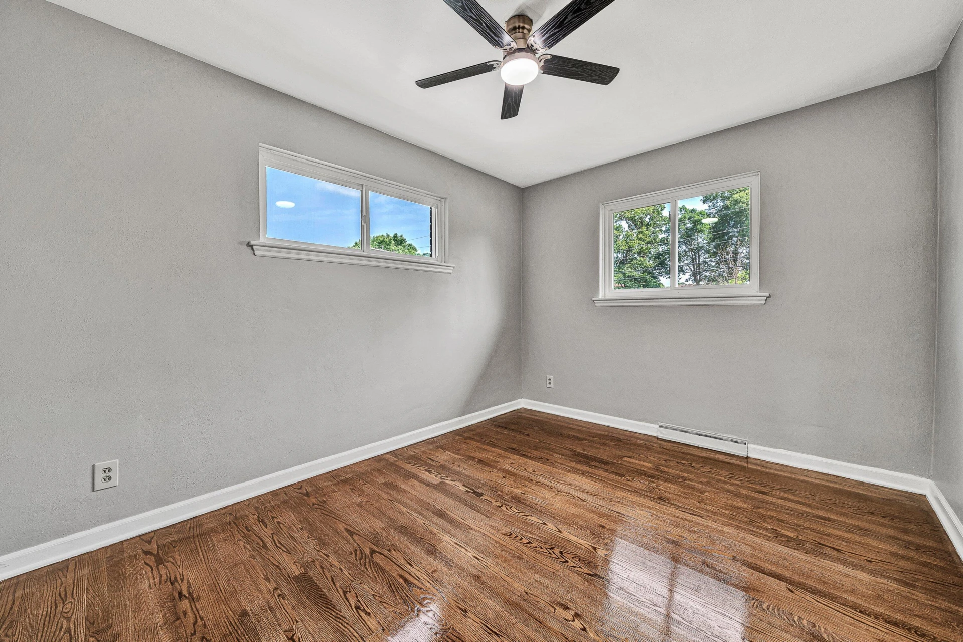 3651 Troutland AVE NW - Photo 15