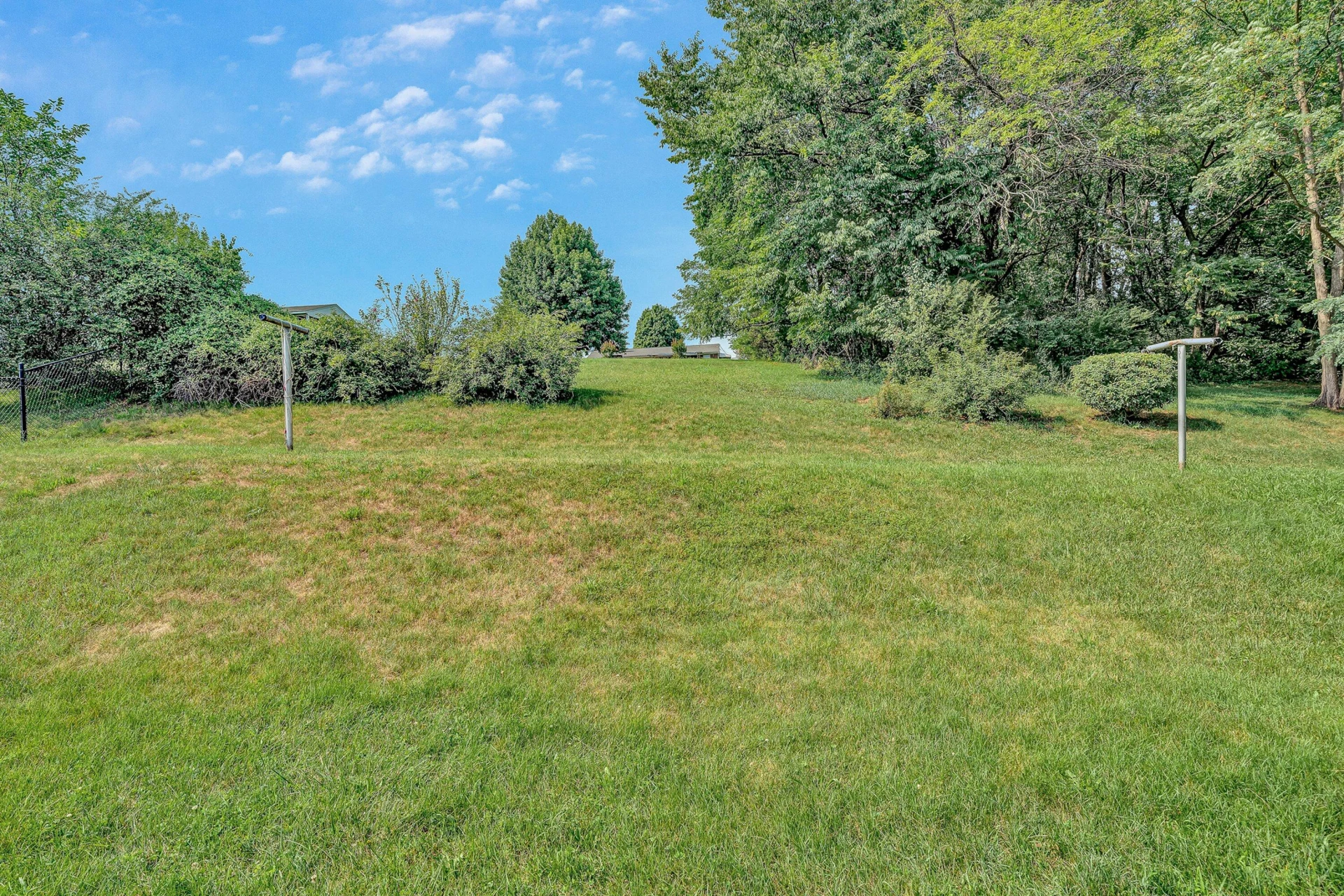 3651 Troutland AVE NW - Photo 23