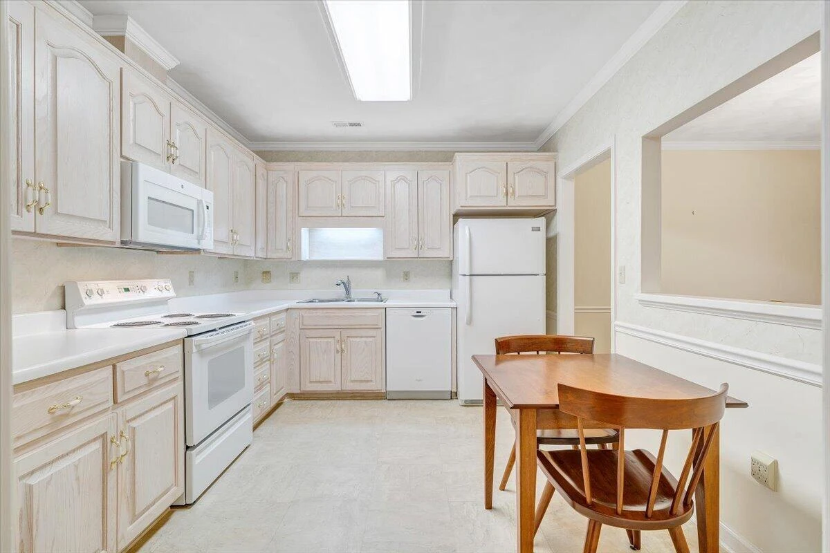 4865 Glen Ivy LN SW #209 - Photo 9