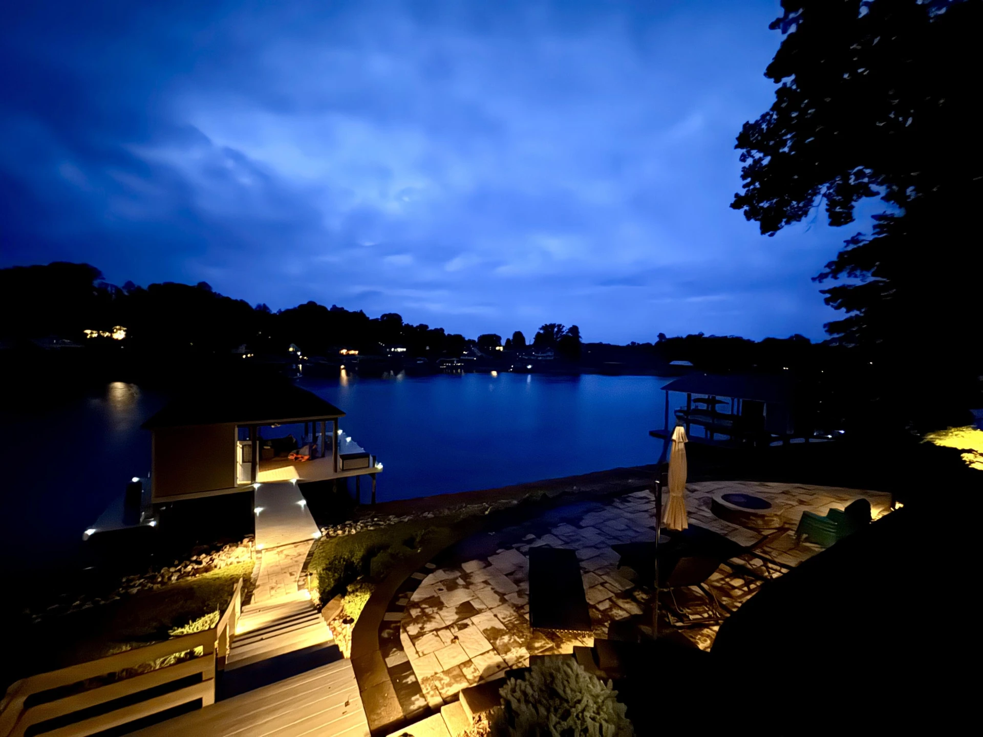 625 Winding Waters DR - Photo 11