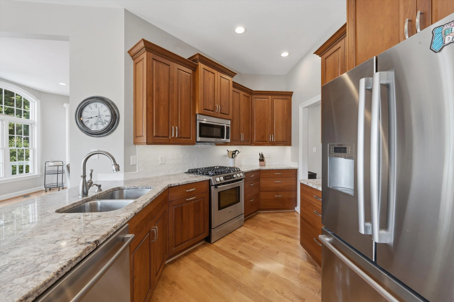 625 Winding Waters DR - Photo 28