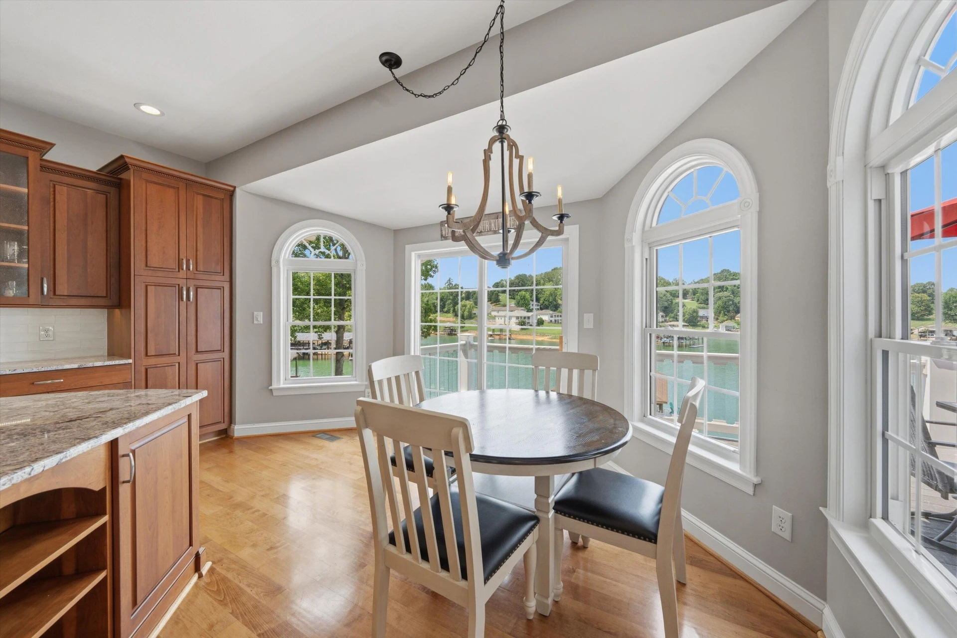 625 Winding Waters DR - Photo 29