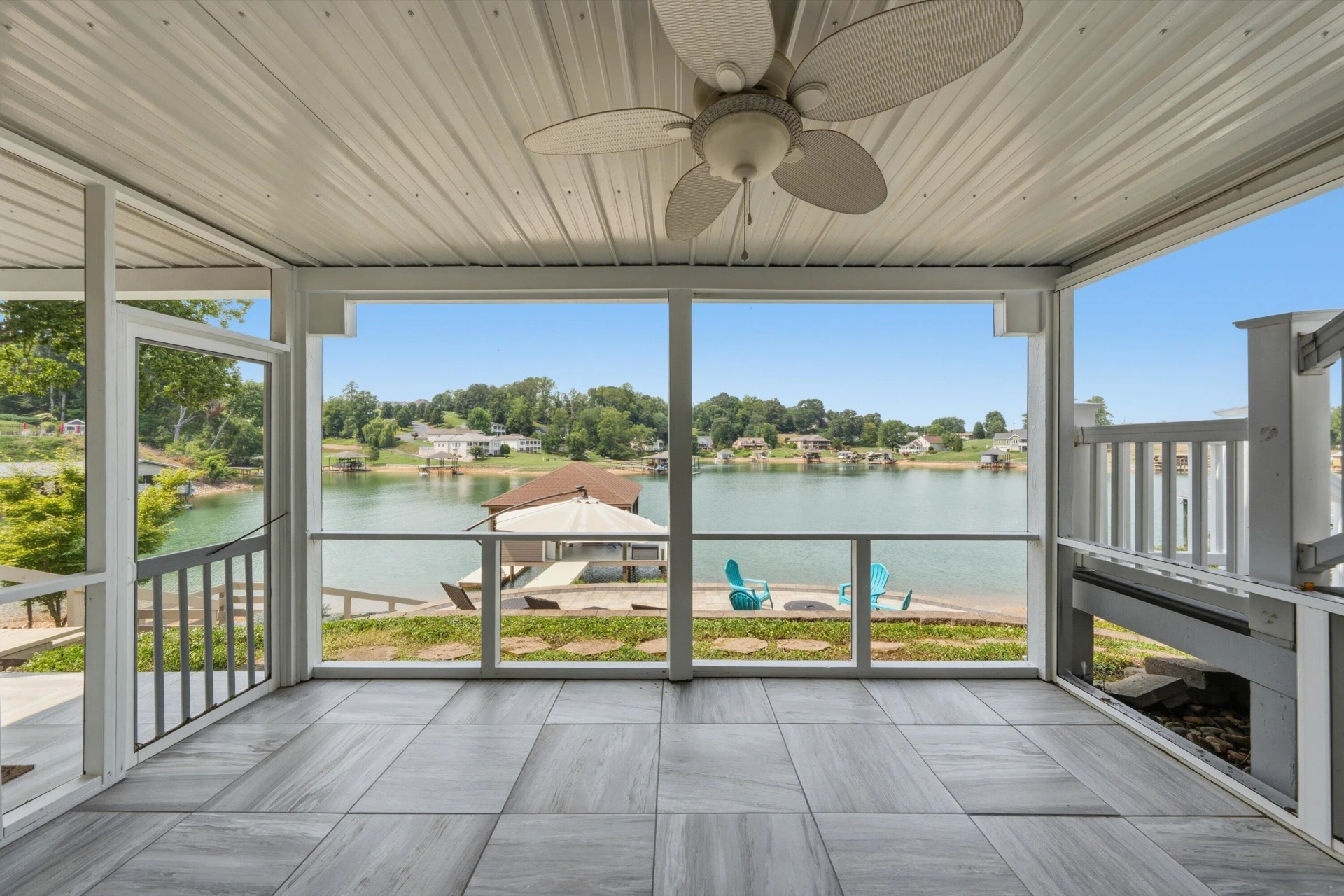 625 Winding Waters DR - Photo 57