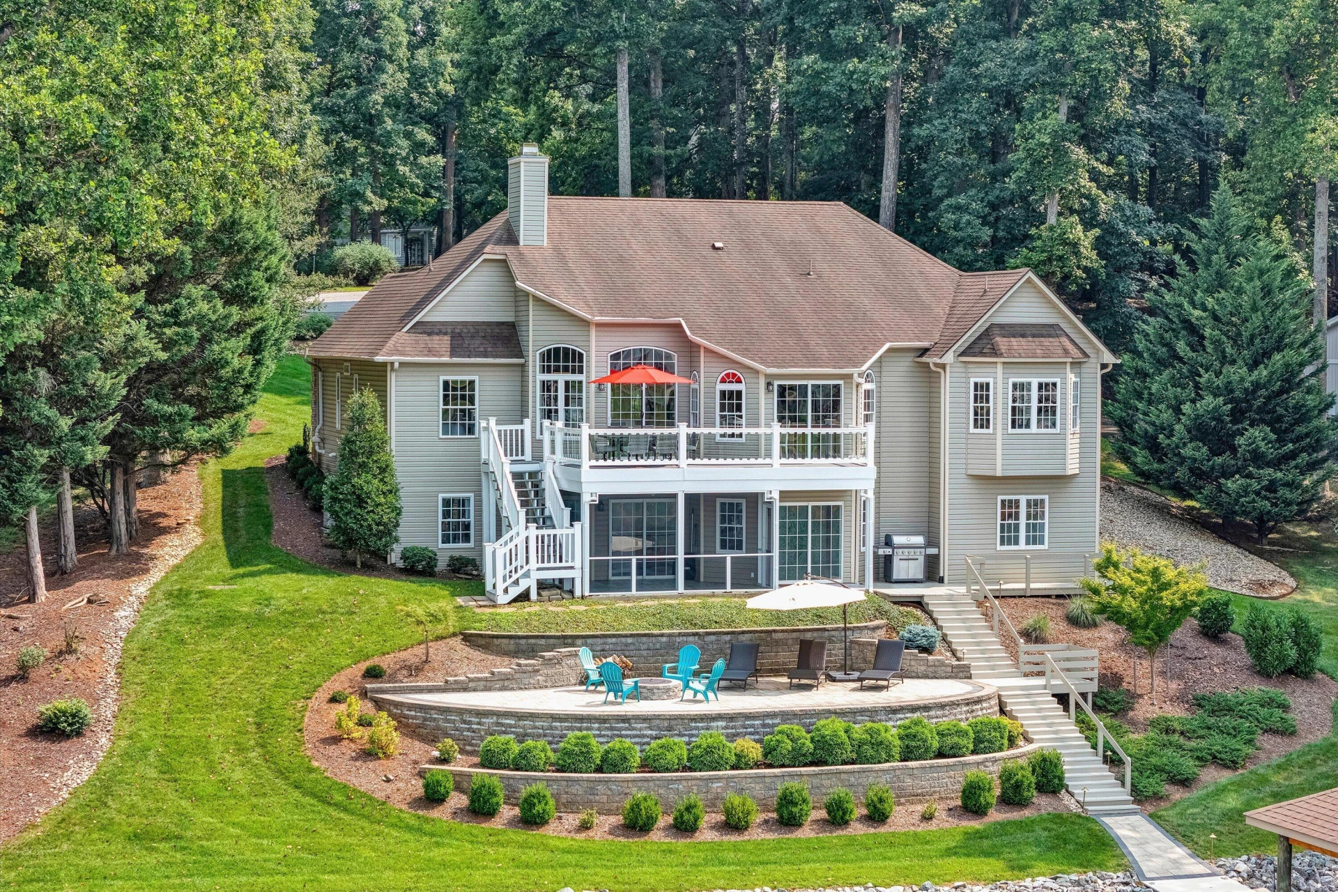 625 Winding Waters DR - Photo 78