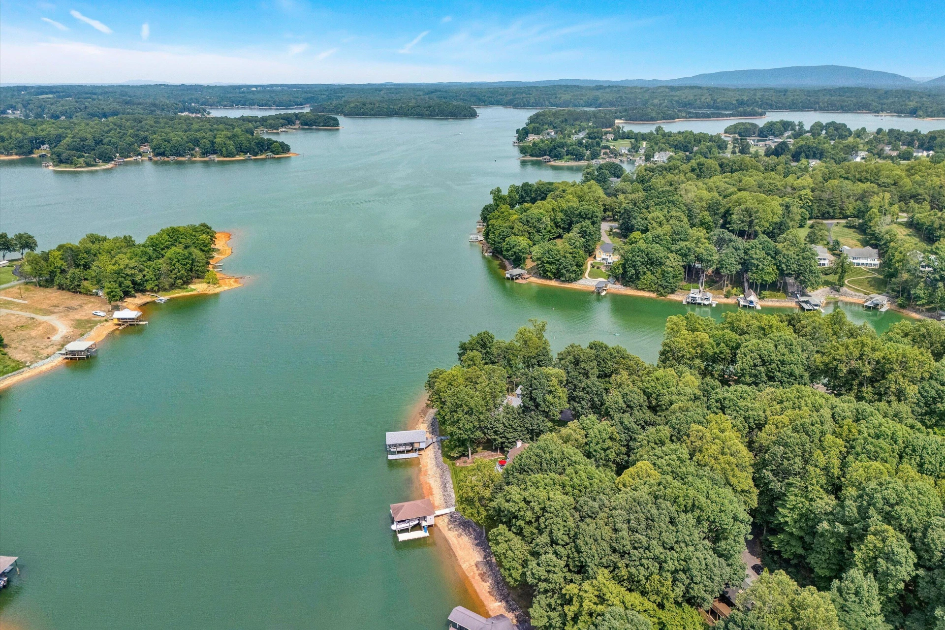 625 Winding Waters DR - Photo 83