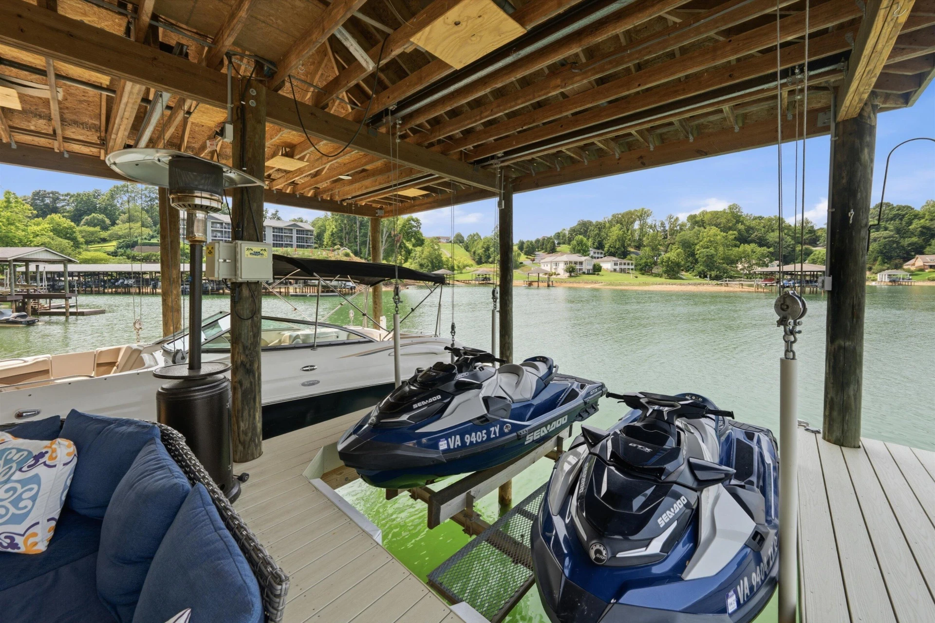 625 Winding Waters DR - Photo 9