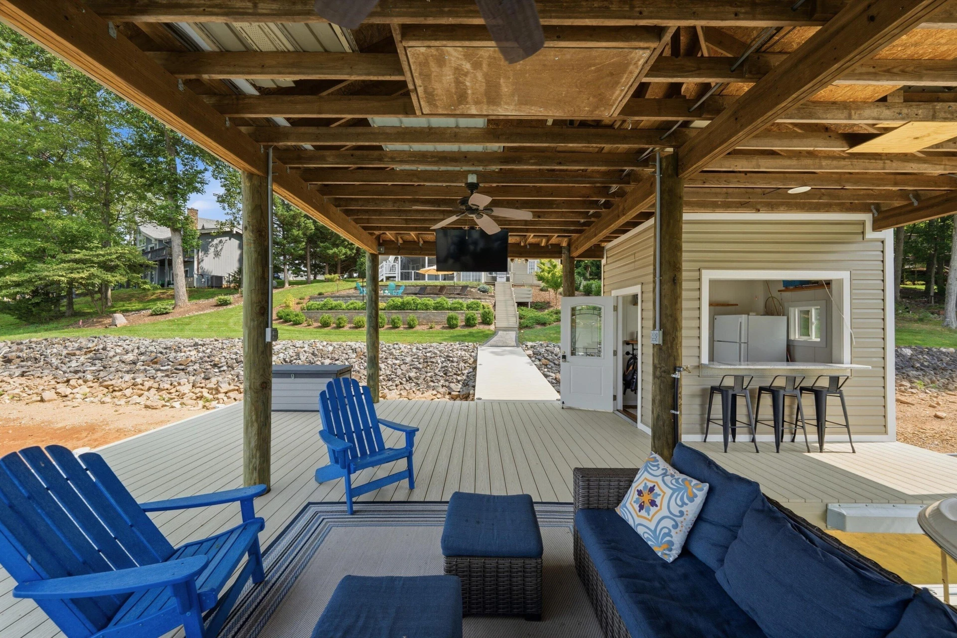 625 Winding Waters DR - Photo 91