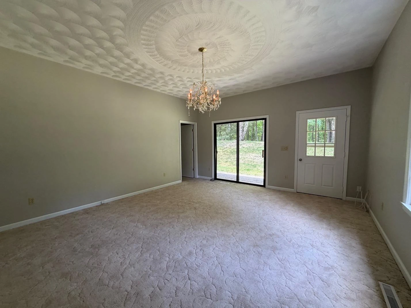 5885 Bent Mountain RD - Photo 22
