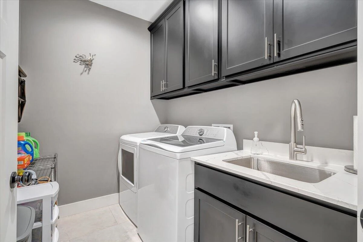 6340 Scruggs RD - Photo 23