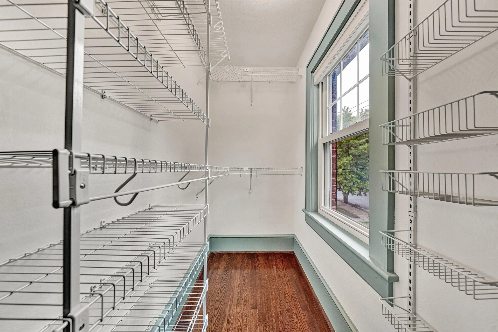 1516 Sherwood AVE SW - Photo 32