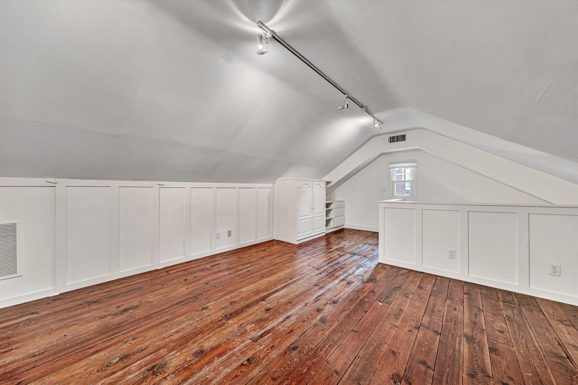 1516 Sherwood AVE SW - Photo 35