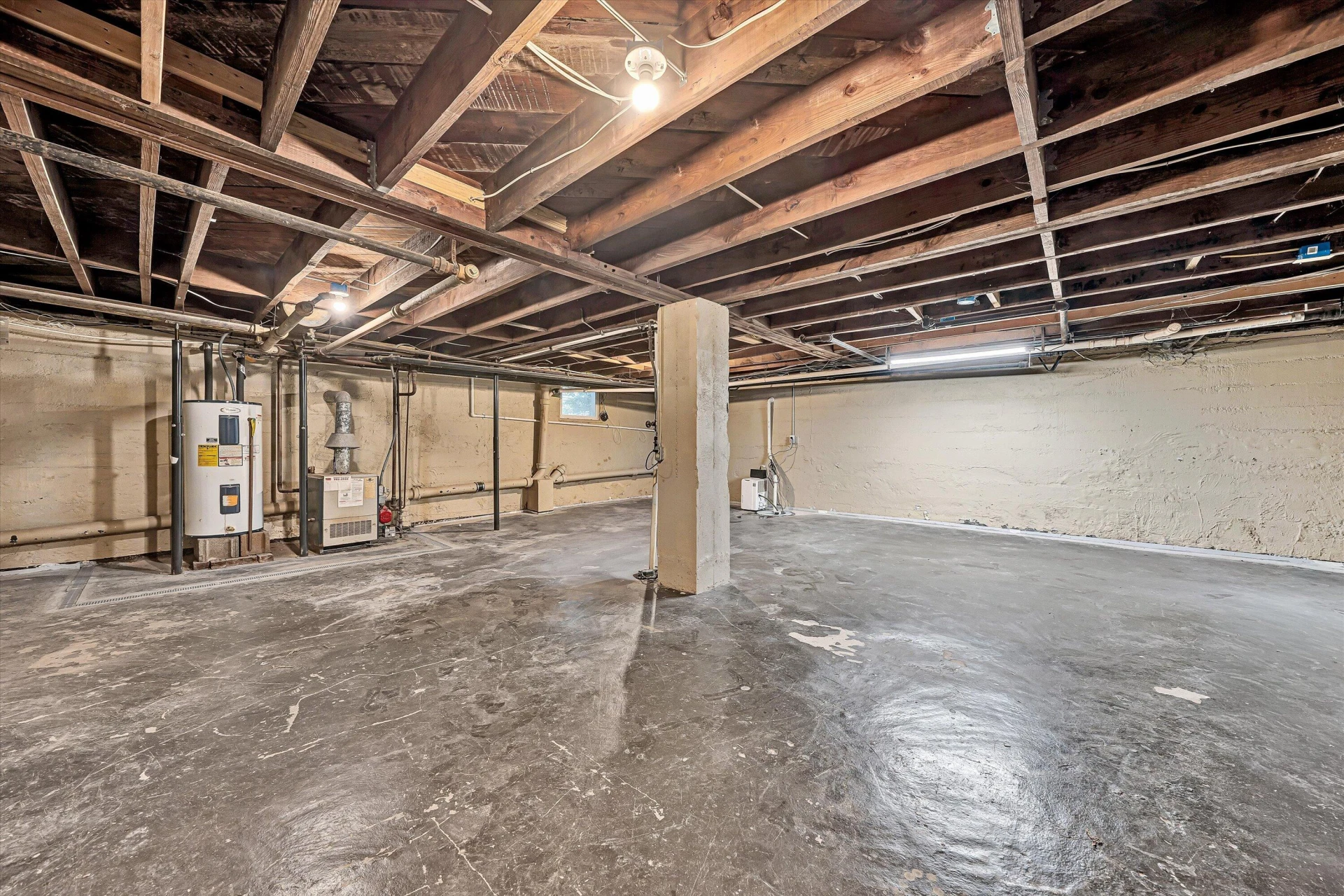 1516 Sherwood AVE SW - Photo 38