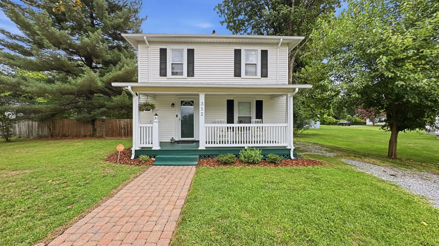 312 LAKEHURST AVE - Photo 73