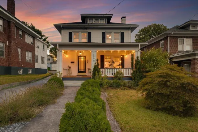 2009 Memorial AVE SW, Roanoke, VA, 24015