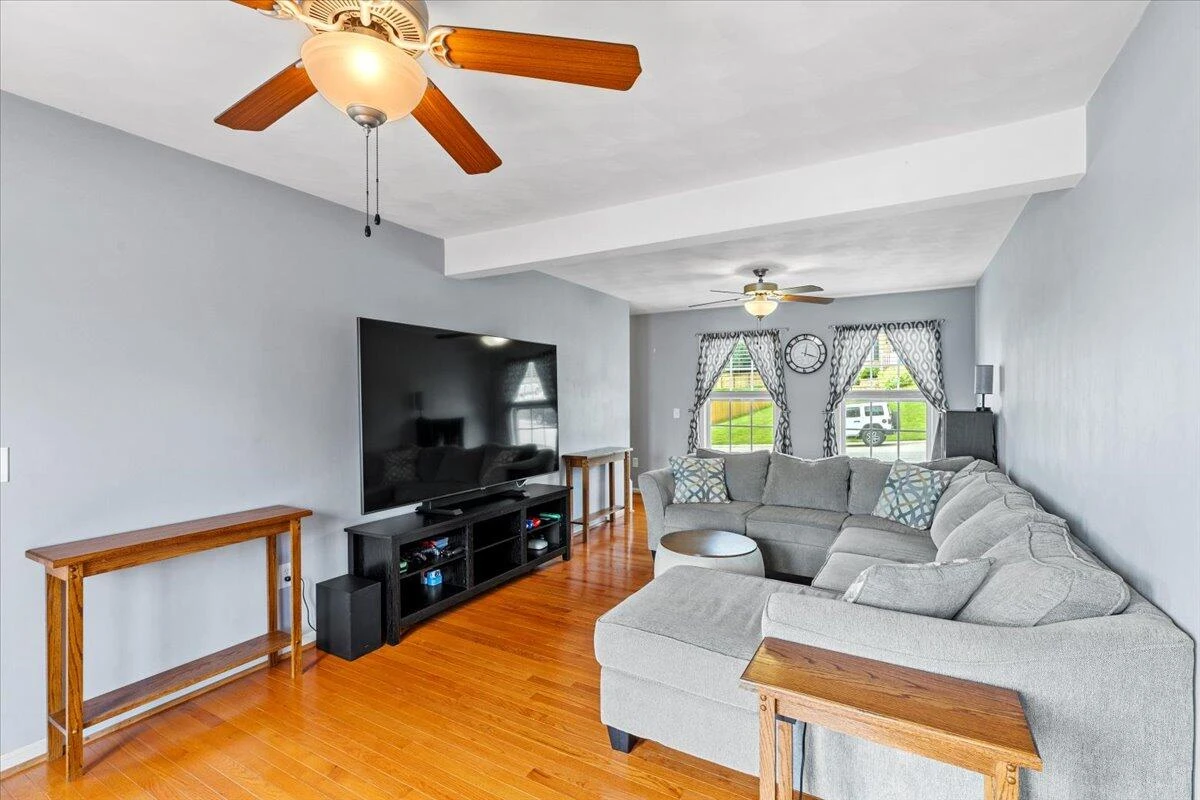 515 Keystone DR NW - Photo 16